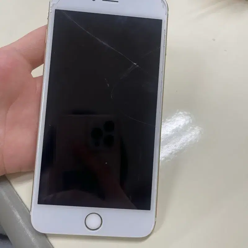 아이폰 6s 공기계 16기가 배터리 성능 100