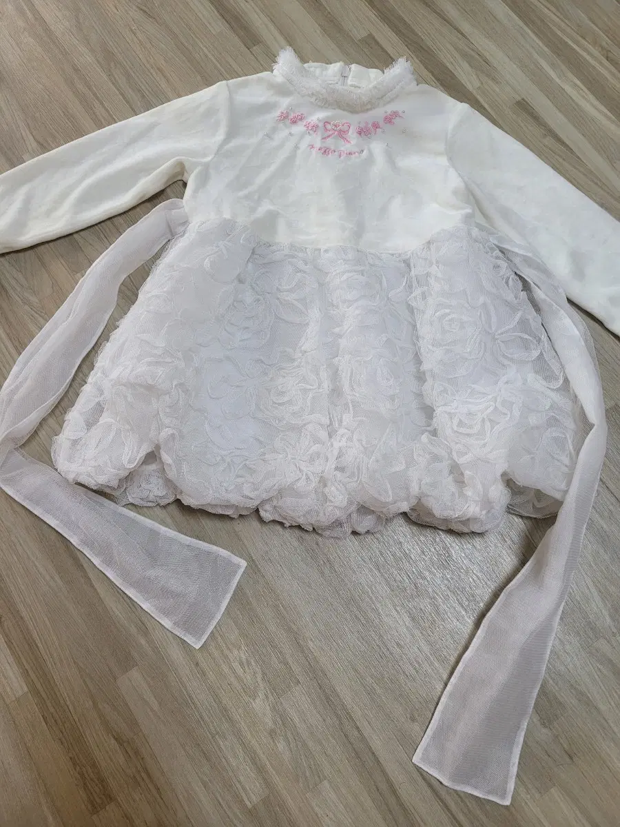 메조피아노벨벳레이스원피스95