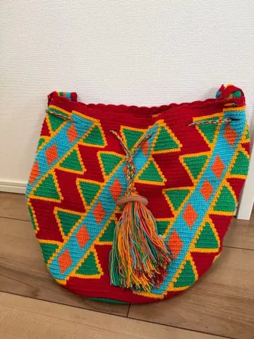 와유백 핸드메이드 페어 트레이드 WAYUU 컬러풀 숄더