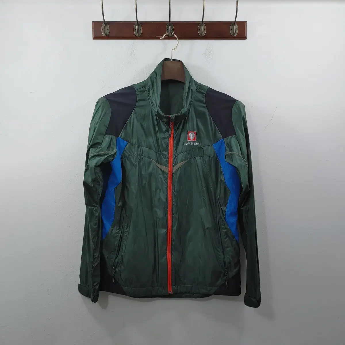 M 블랙야크 남성 카키 아웃도어 여름 얇은 바람막이 자켓
