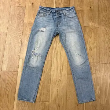 Levi's 스트레이트 데님 데미지 가공 라이트 블루