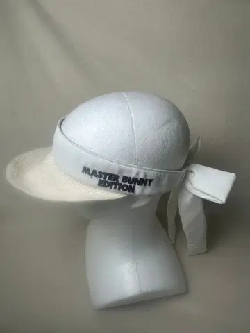 MASTER BUNNY EDITION 골프 썬바이저 화이트
