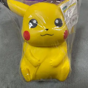 TOMY 말랑말랑 피카츄 소프트 비닐 피규어