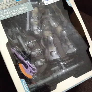 건담 시리즈 S.C.M.EX MS-06 ZAKU II 피규어