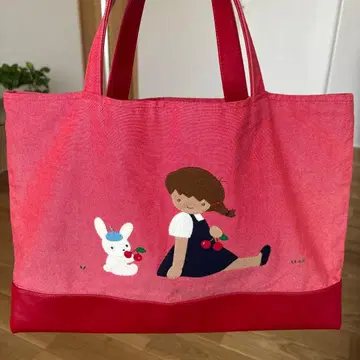 파밀리아 토트 검 미키하우스 푸치바토 페일러 해롯 랄프