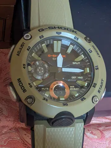 CASIO G-SHOCK 20BAR 카키 아날로그-디지털 손목시계