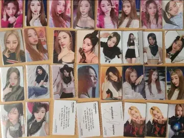 르세라핌 과거 트레이딩 카드 묶음 판매 윤진
