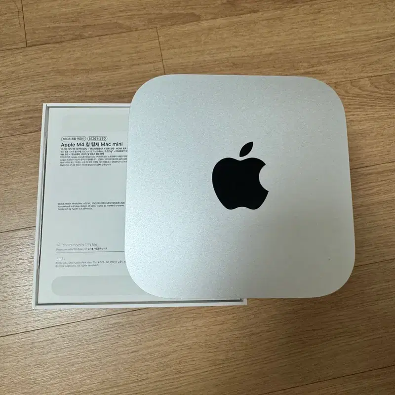 애플 맥미니m4 16gb,512gb