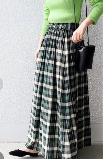 가격 인하 택 포함 새상품 SHIPS UHURU 프린트 전개 스커트