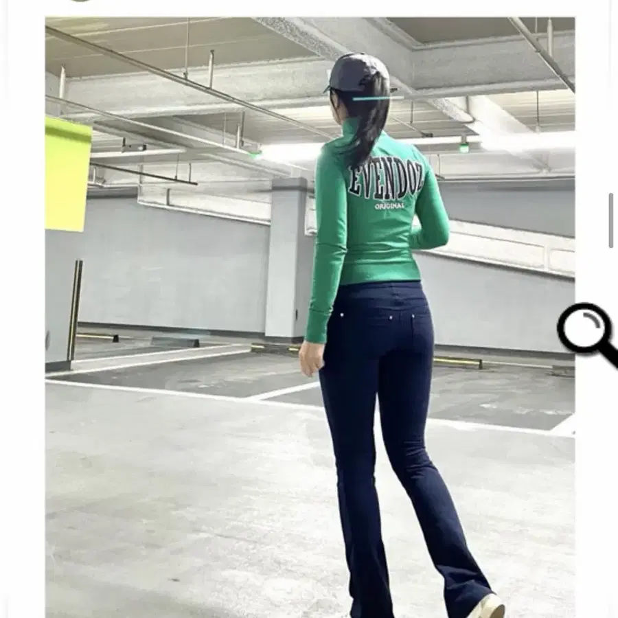 이븐도즈 세미부츠컷 트레이닝팬츠