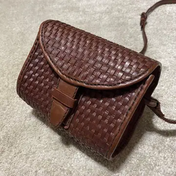 메쉬 가죽 숄더백 인트레차트 핸드메이드 카메라백