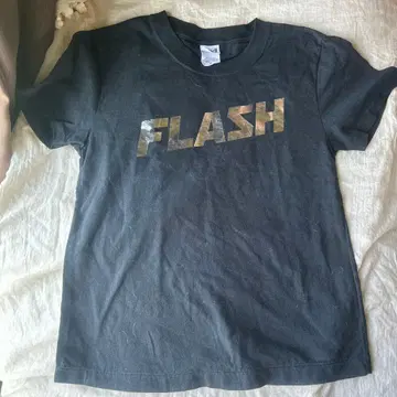 TOWATEI FLASH LOOK 티셔츠 테이토와