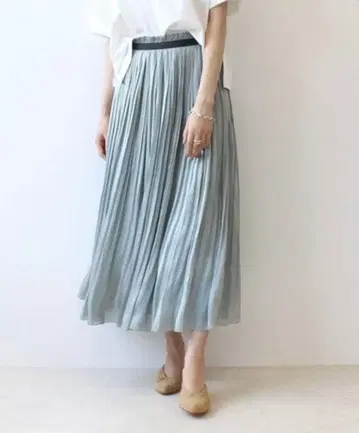 DRESSLAVE 샴브레이 플리츠 스커트