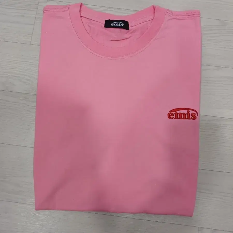 EMIS 반팔 티셔츠 핑크(새상품)