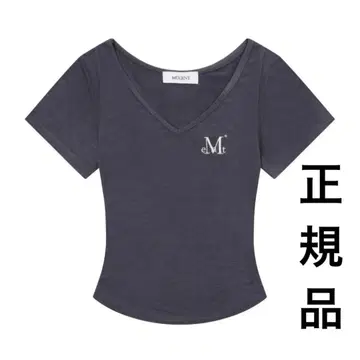 MUCENT 무센트 반팔 티셔츠 V넥 차콜 한국 로고T y2k