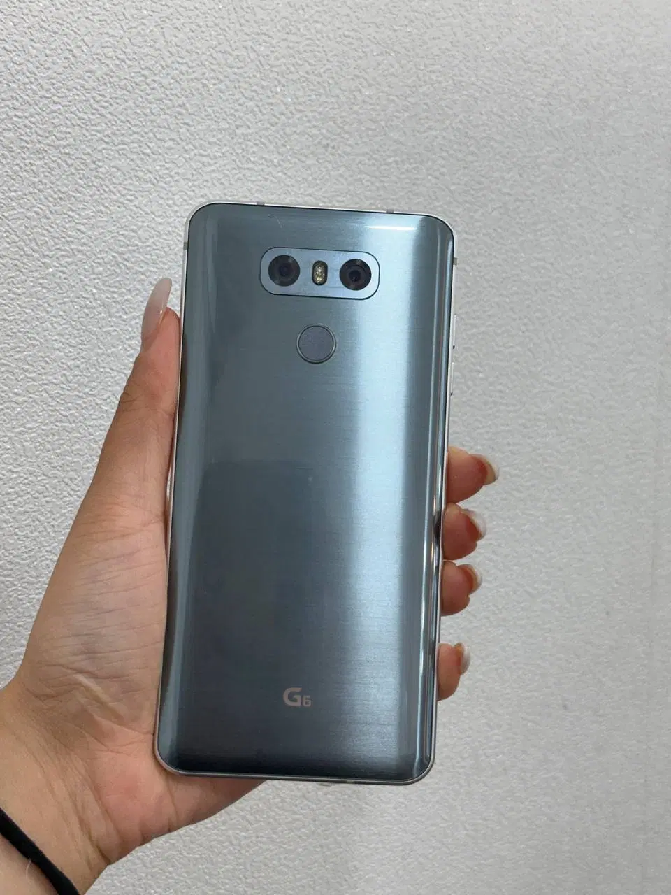 LG G6 플레티넘 64GB Y1946