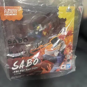 완품 미개봉 새상품 Figuarts ZERO 원피스 사보 -화권 왕수비차