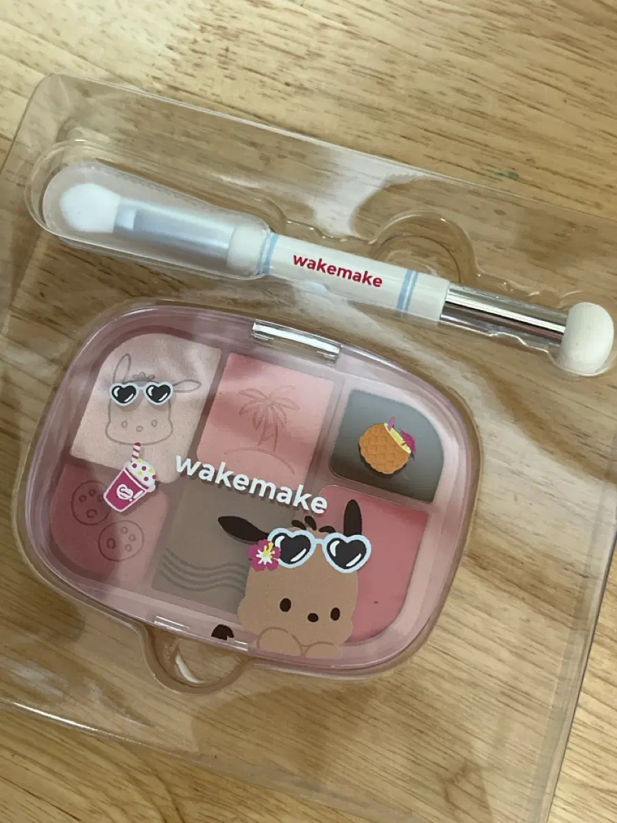 웨이크메이크 아이섀도우 팔레트 솜사탕 에디션 (개봉된 미사용 제품)