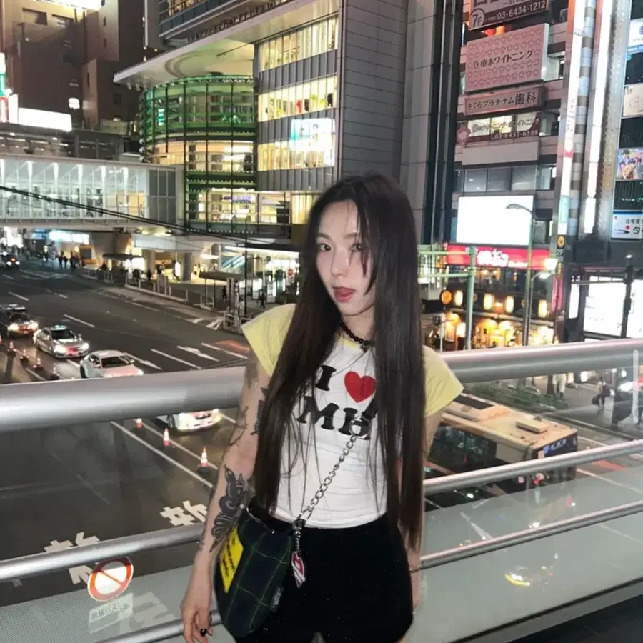 미스테리어스호텔 반팔 I luv mh 나그랑 크롭티 레드