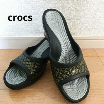 crocs 웨지솔 샌들 블랙