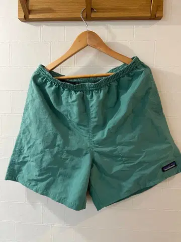 Patagonia 파타고니아 숏팬츠 S 배기 터콰이즈