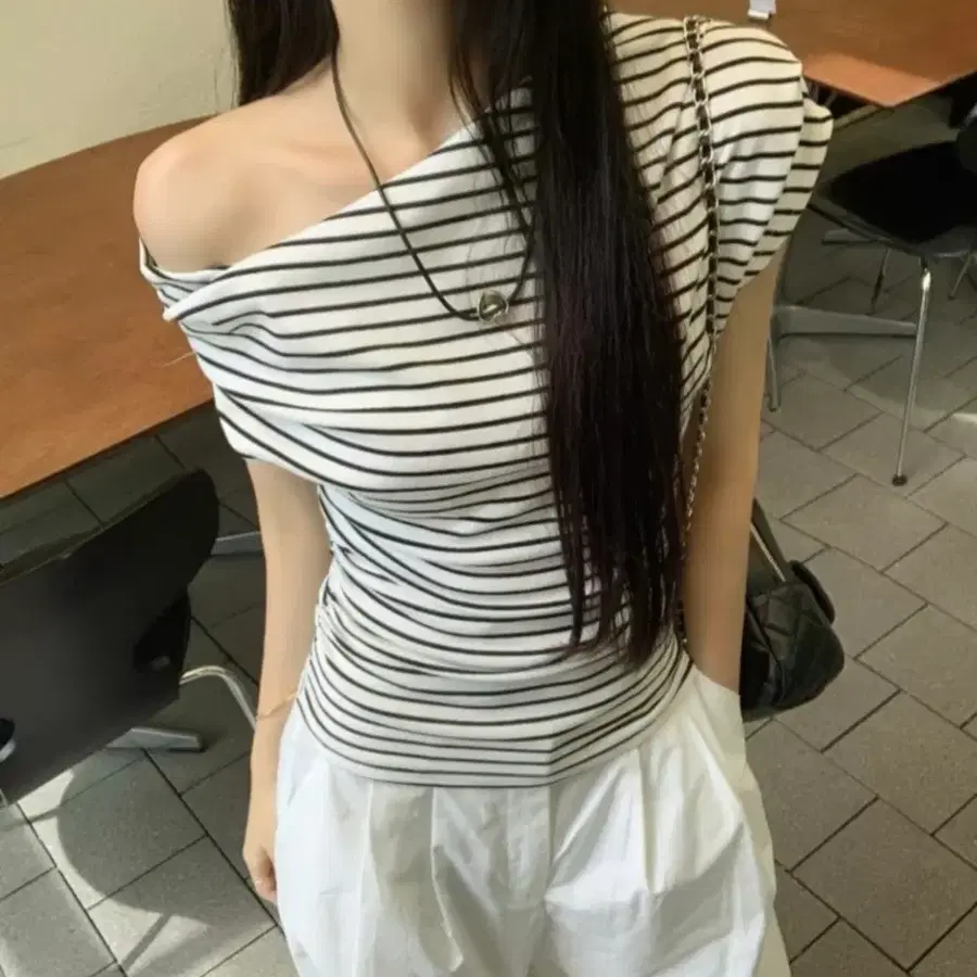 (새상품)스트라이프 원숄더