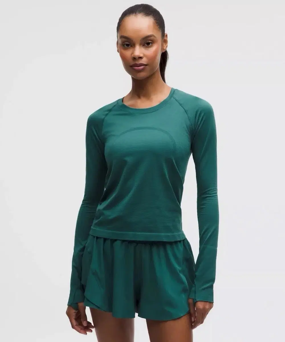 (새상품)룰루레몬 스위프틀리 긴팔 Swiftly Tech LS Waist