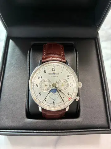 Zeppelin LZ129 문페이즈 독일제 남성용 손목시계