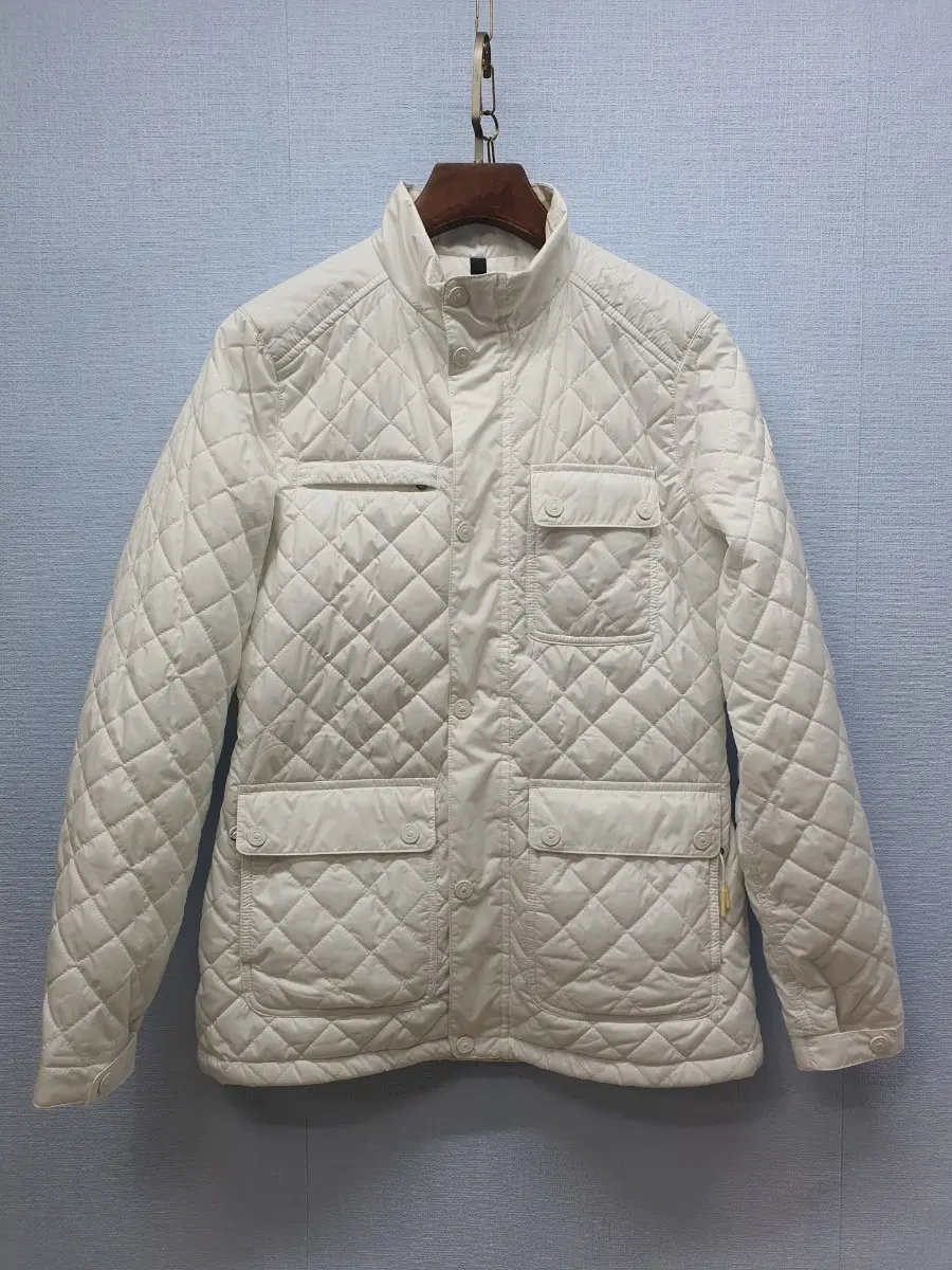 K2 화이트 퀼팅 자켓 90