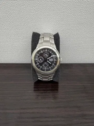 CASIO EDIFICE EF-305 데이트 실버 쿼츠 작동 안 함