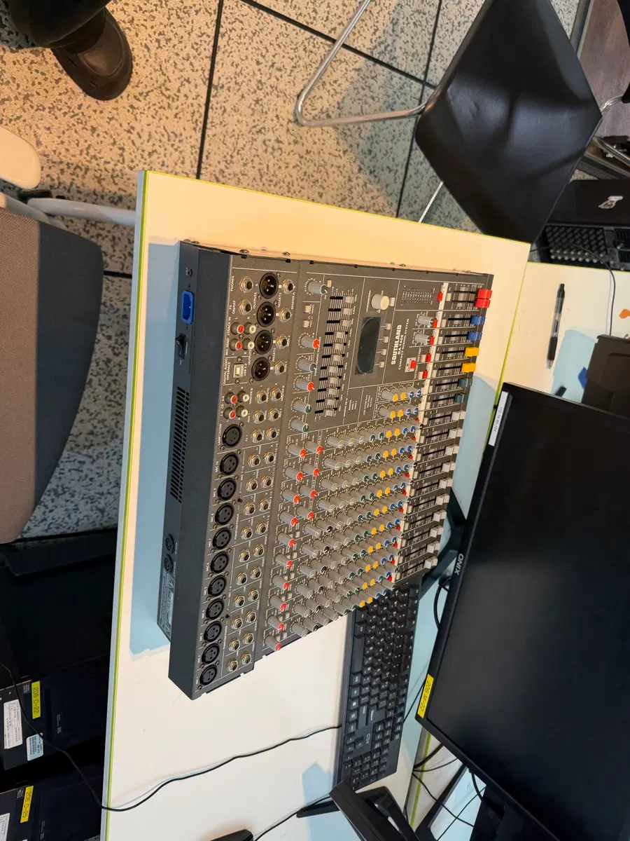SOUTHLAND BA 1400  오디오 믹서 판매합니다