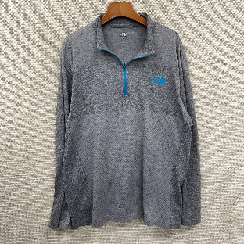 노스페이스 등산 반집업 긴팔티 110 D08639