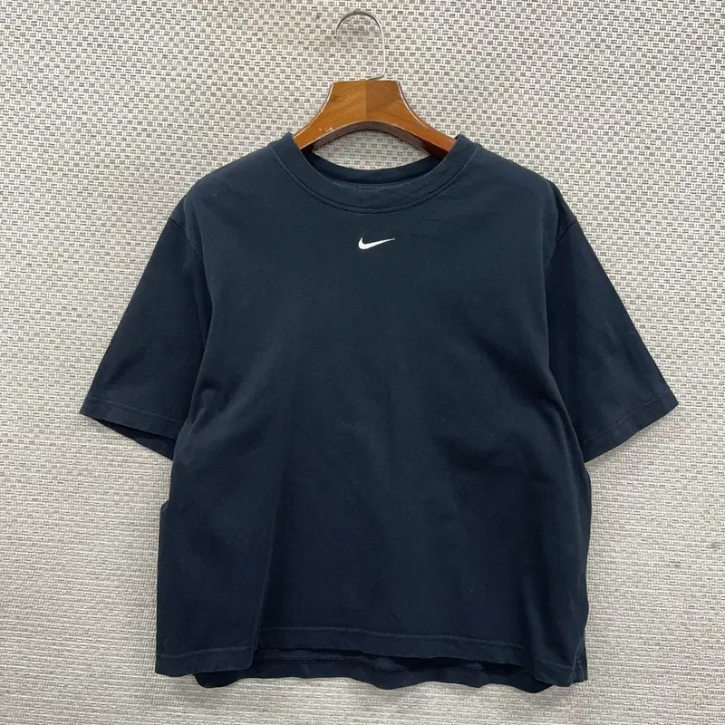 나이키 숏 반팔티 L D08706