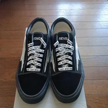 Revenge x Storm 스니커즈 블랙