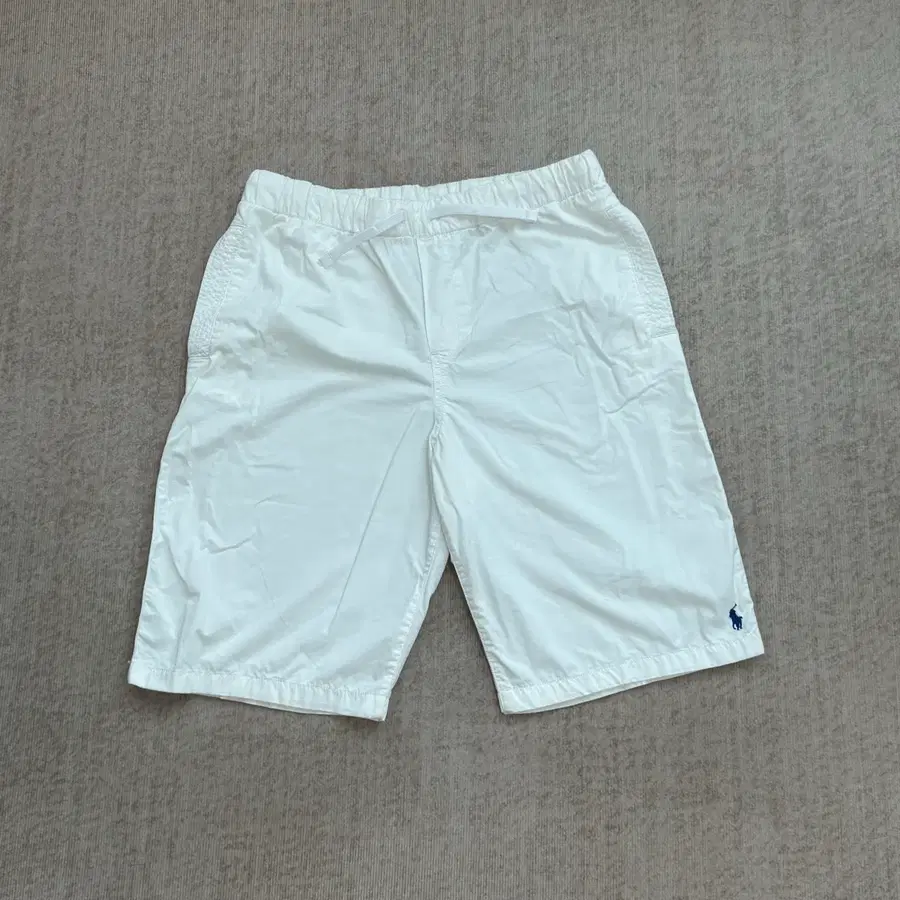 폴로 랄프로렌 화이트 반바지 BOY XL