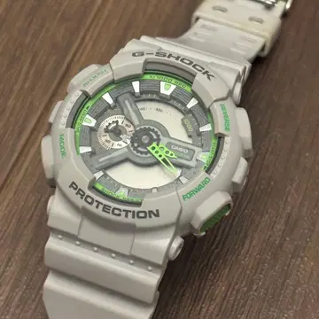 CASIO G-SHOCK GA-110TS 그레이 손목시계