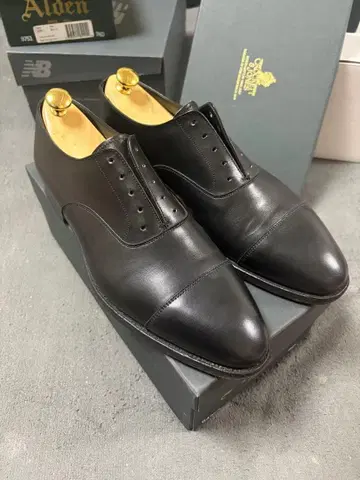 Crockett & Jones KENT 9E 스트레이트 팁 새상품급