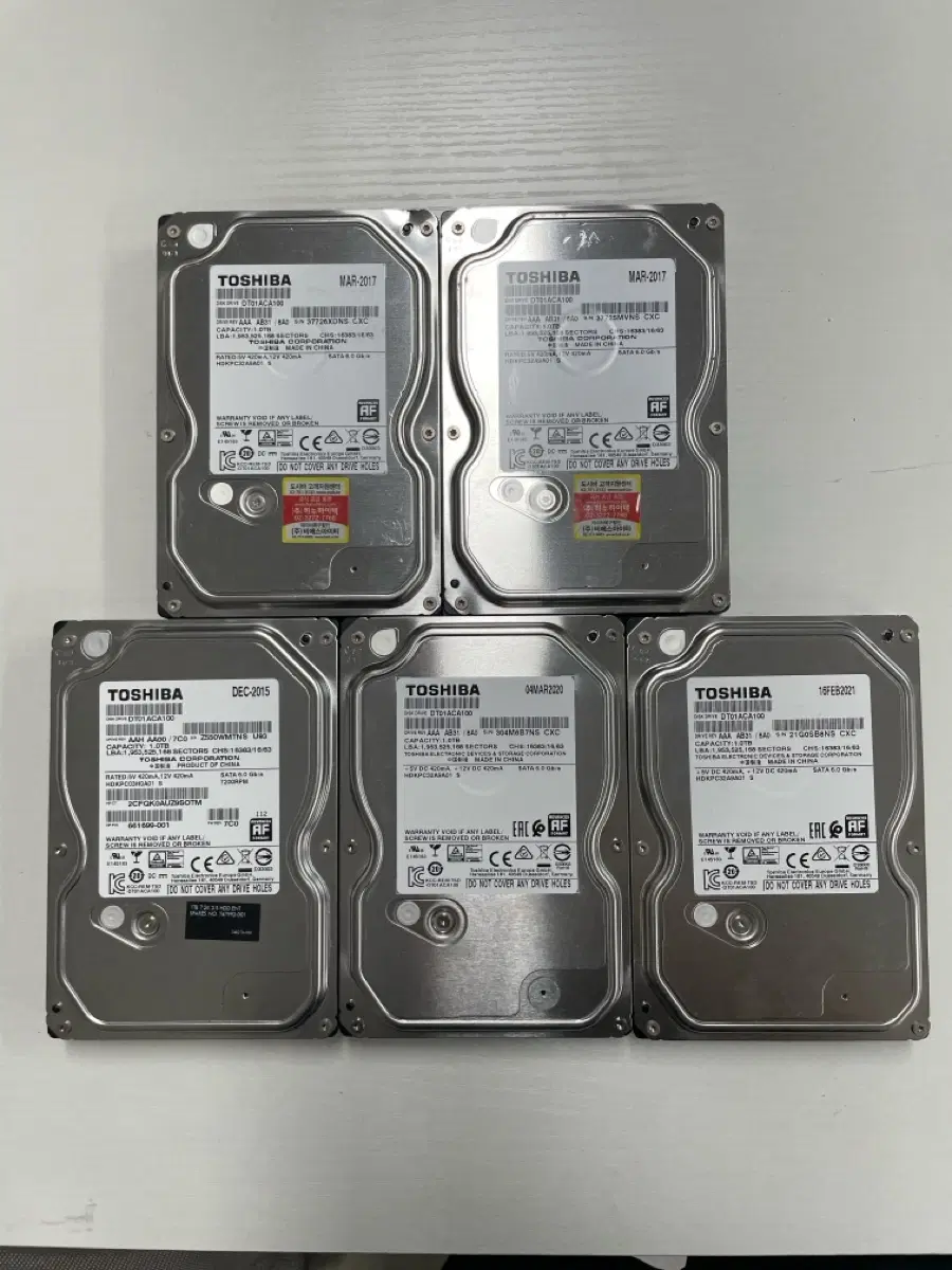 도시바 1TB HDD 7200RPM DT01ACA100