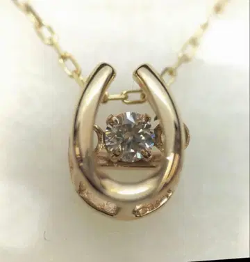 새상품급 Pe Pe 호스슈 디자인 목걸이 다이아 K10 금