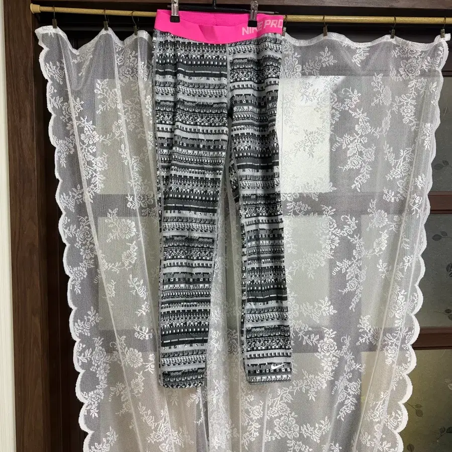 나이키 패턴 레깅스