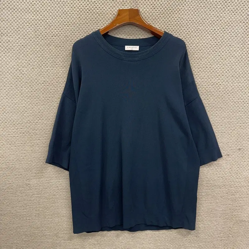 산드로 반팔티 105 D08652