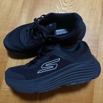 SKECHERS MAX CUSHION 네이비 블랙 25cm