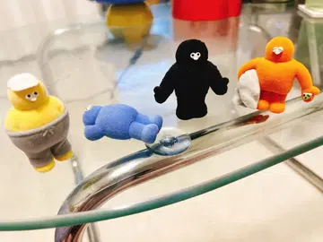 The TOMODACHI 토모다치 가챠 풀 컴프