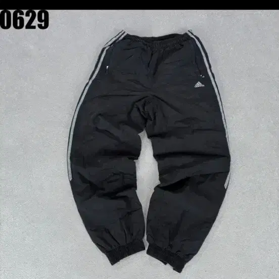 아디다스 트레이닝 조거