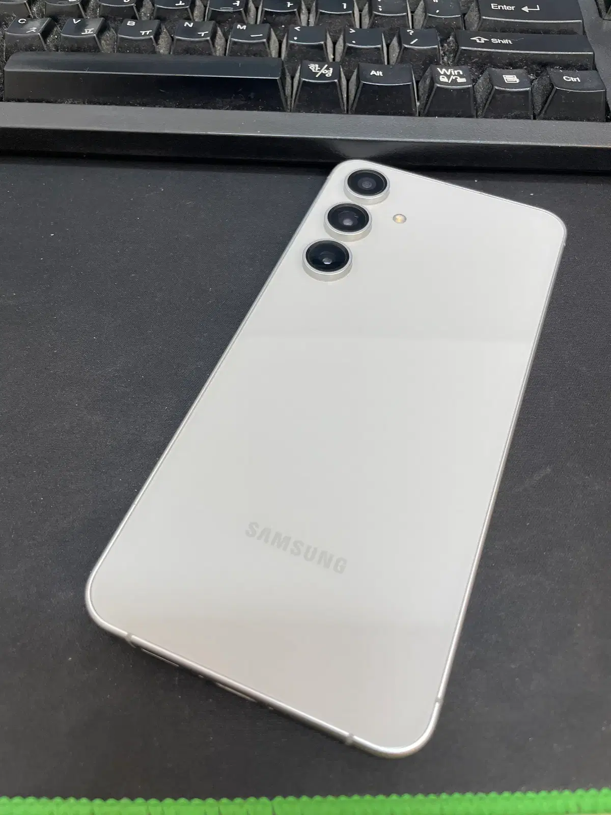 갤럭시S24FE 그레이 256GB 무잔상 상태좋은 중고45만3천팝니다