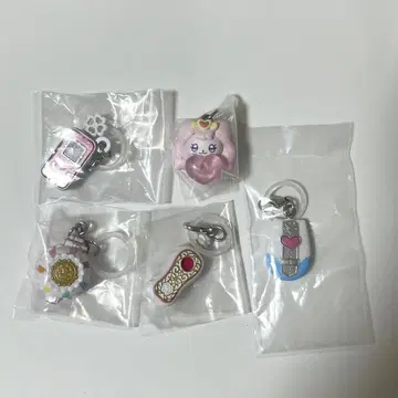 프리큐어 올스타즈 변신 메지루시 액세서리 푸치큐아 세트