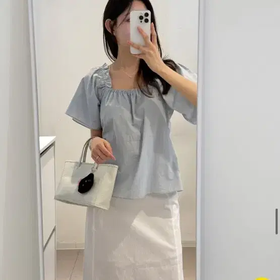 실리아 블라우스