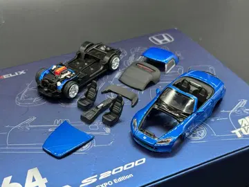 MOTORHELIX 1/64 Honda S2000 EXPO BOX