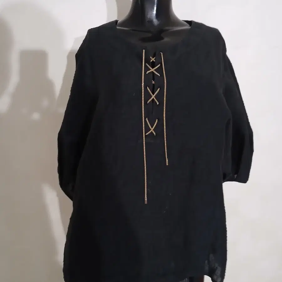 023 모조에스핀 블라우스 77