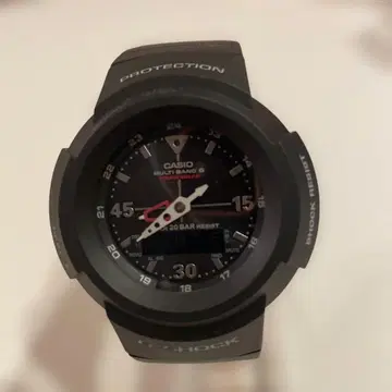 CASIO G-SHOCK 전파 솔라 손목시계 착용감 최고인 제품입니다.